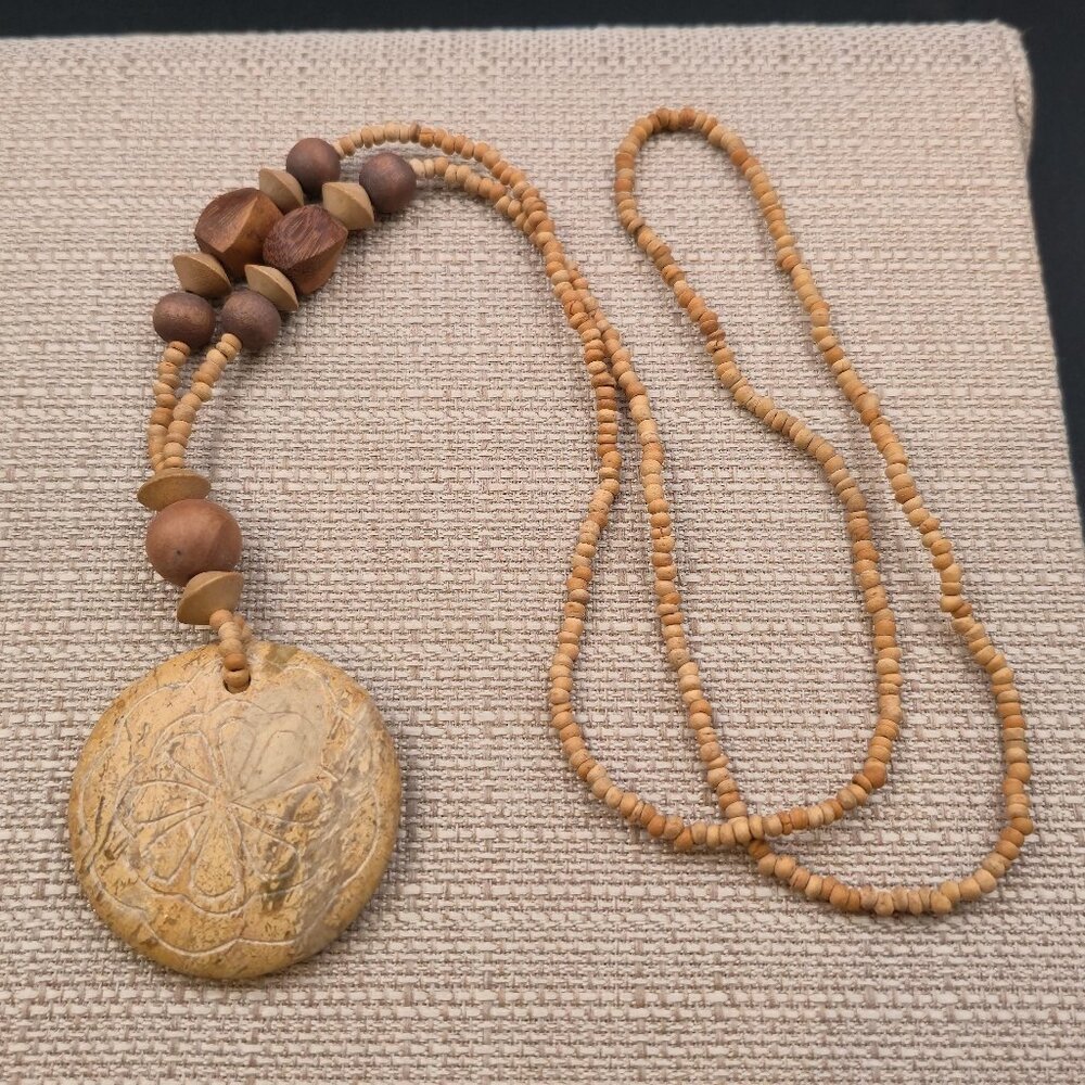 Slip On 20 Inch Wood And Jasper Stone Carved Floral Necklace B991 - Picture 1 of 7